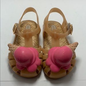 Beige/Pink ice cream cone mini Melissa size 7